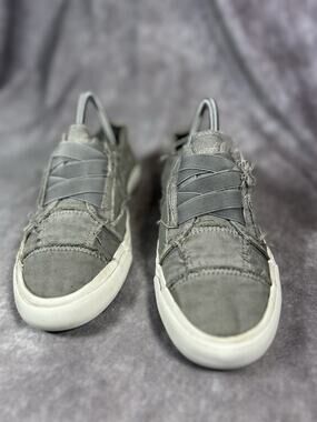 Blowfish Malibu Women's Size 7 Gray Canvas Slip On Sneakers Frayed Edge